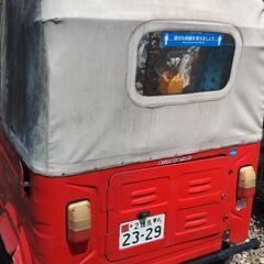 バジャジ　側車付き軽二輪　オートリキシャ　トゥクトゥク🛺の画像