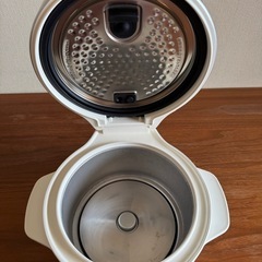 バルミューダ　炊飯器の画像