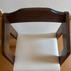 キッズハイチェアの画像