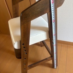 キッズハイチェアの画像