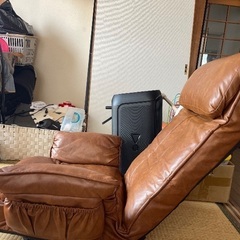 座椅子 ロータイプ フロアチェア 肘付 角度調節段階 リクライニング 座面回転式 PVC 収納ポケット付 折りたたみ リビング座椅子 座いすの画像