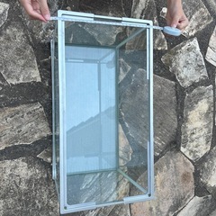 Tetra水槽
（おまけ照明用LED付き）の画像