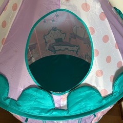 子供用テントの画像