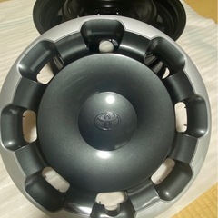 トヨタ シエンタ 純正スチールホイール キャップの画像