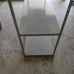 スチール製整理棚の画像
