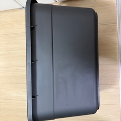 カインズ ホースが留められるタライ 60L ダークグレーの画像