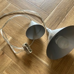 ペンダントライトの画像