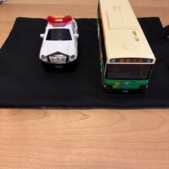 都バス+パトカー