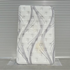 セミダブルマットレス シモンズ SIMMONS セミダブル コイルスプリング 寝具 AB16T13201 Beautyrest 直接引渡し歓迎 mw0537の画像