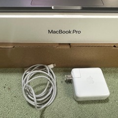 MacBook Pro 2021 16/512の画像