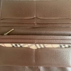 Burberry 財布
の画像