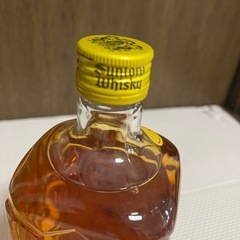 サントリーウィスキーと魚沼日本酒の画像