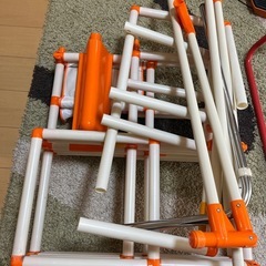 室内遊具　ジャングルジム　鉄棒の画像