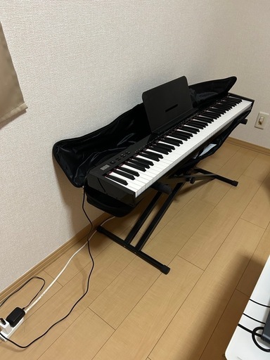 電子ピアノ