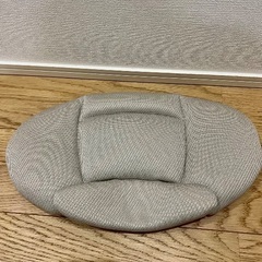 Jole ジュニアシート　車の画像
