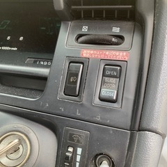 ハイエース ワゴン 4WDの画像