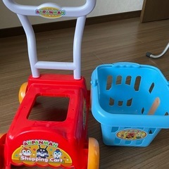 アンパンマン　ショッピングカートの画像