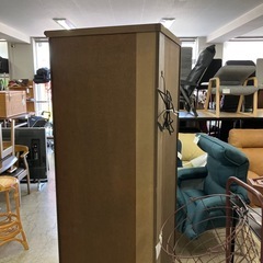 H2508-480 コーナーショーケース ガラス 通電確認済み 中古の画像