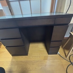 ドレッサー　　椅子付きの画像