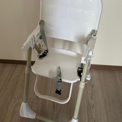 お話し中♪ベビーハイチェアの画像