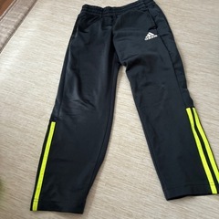 adidas ジャージ　　120センチの画像