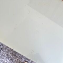 強化ガラス ダイニングテーブルの画像