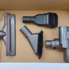 dyson 掃除機　ⅴ8 slim fluffy✛の画像