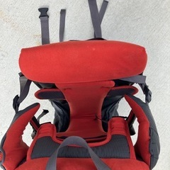 モンベル mont-bell ベビーキャリア 背負子 登山 軽量の画像