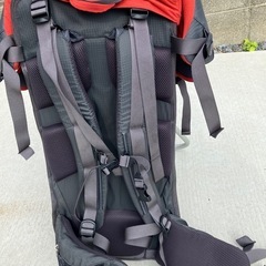 モンベル mont-bell ベビーキャリア 背負子 登山 軽量の画像