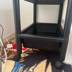 キャスター付き収納ケースの画像