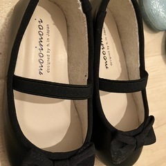 （美品）3足セット
crocsサンダル15cm、靴，長靴16cmの画像