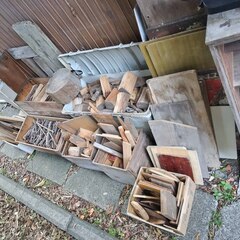 逗子 無料あげます 薪 木片 木材 角材 キャンプファイアー 焚火 ソロキャンプ 燃やす 日曜大工 工作 板材 板料 端材 DIY 棚材 角材 建築 ガーデン 木せん ブロック 建材 集成材 構造材 内装材 建具 燃料 木炭 燃料 木箱 差し上げます 大木 彫刻 オブジェ 木像 木っ端 ウッド WOOD 暖炉 ストーブ 木工 家具 自然木 抜根 倒木 丸太 テーブル 作る 大工 組み立て まき たきぎ 枝 伐採 固形 木質燃料 ボイラー BBQ バーベキュー 切り株 キャンプファイヤー 燃焼 荒材 桜 犬の画像
