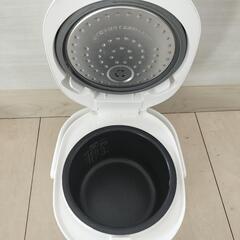 炊飯器　5.5合　アイリスオーヤマ　米屋がこだわった炊飯ジャーの画像
