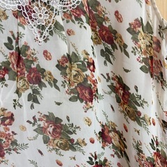 Amulette 花柄ノースリーブチュニック 2Lの画像