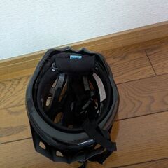 【8/18月曜までに引取できる方】自転車ヘルメット黒　子供用の画像
