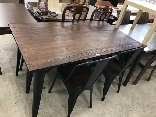 【ジャングルジャングルサカイ石津店】ダイニングセット　4人用　椅子2ベンチ1　スチールウッド　おしゃれ　北欧調　新生活　 クリーニング済み 堺市 西区 東区 北区 南区 堺区 石津