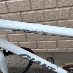 Giant escape r3 クロスバイクの画像