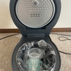 未使用　アイリスオーヤマ IH炊飯器  2024年製の画像