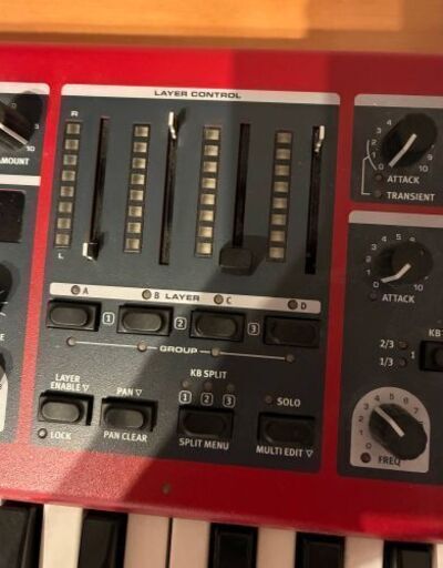 CLAVIA　Nord Wave 2 　61鍵　ケース付き　秋葉原　南流山　北千住