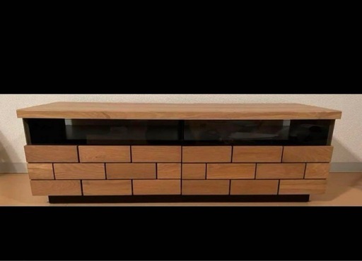 引越しの為8/31で出品最終になります！テレビボード