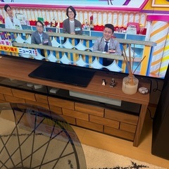テレビボードの画像