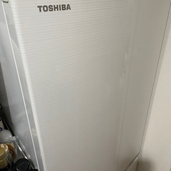 TOSHIBA 冷蔵庫の画像