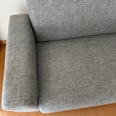 ソファの画像