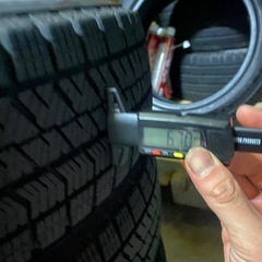 165/70r 14スタッドレスタイヤbridgestone36週2022年とホイール4本セットの画像