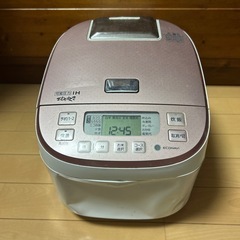 炊飯器　一升　2015年製の画像