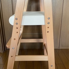子供用の椅子の画像