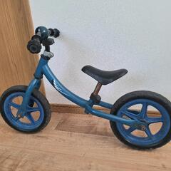 子ども　キックバイクの画像