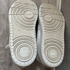 NIKE 19cm  ハイカットシューズの画像