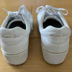【お譲り先が決まりました】　Hawkins スニーカー（23cm）の画像