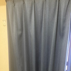受け渡し予定者決まりました　カーテンの画像